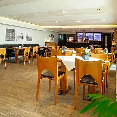 Russweiher Hotell *